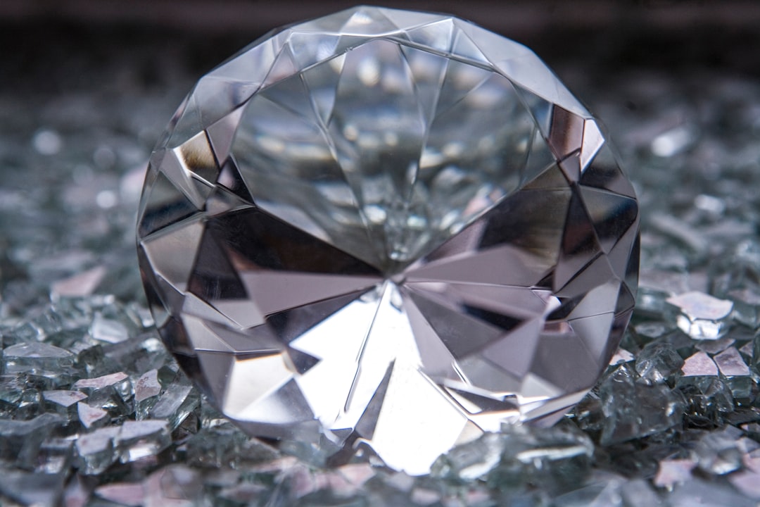 A diamond and all its facets.